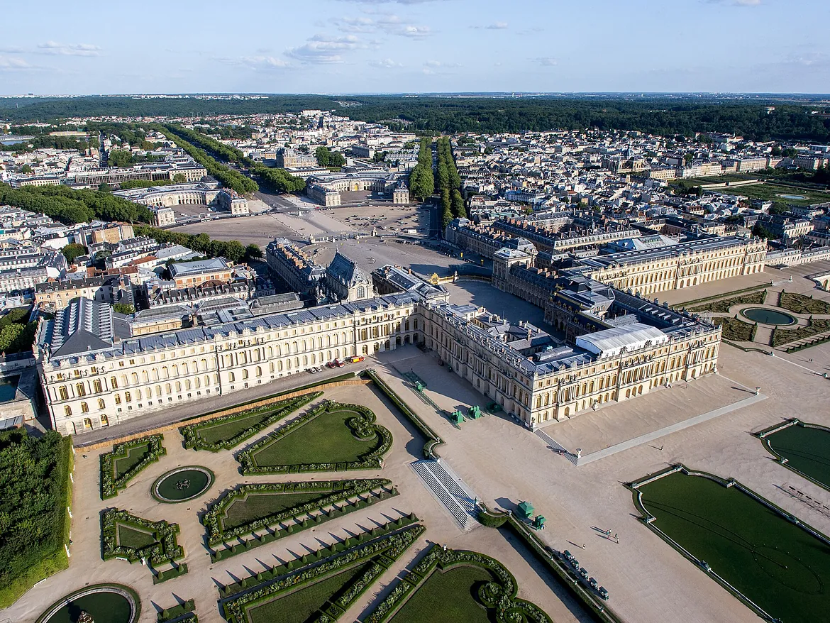 Chateau de Courance